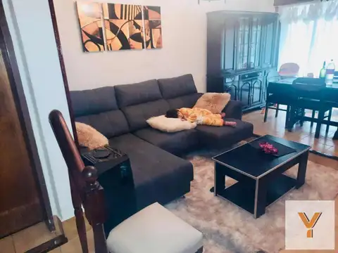 Depto Tipo Casa en Venta de 4 ambientes