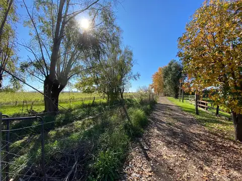 Casa Estilo Campo Lindera al Campo con vista Unica