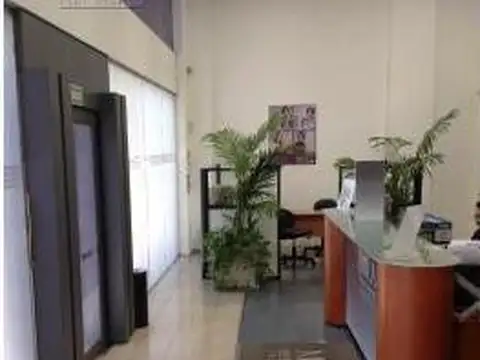 Venta Local u Oficina de 800 m2 - La Lucila