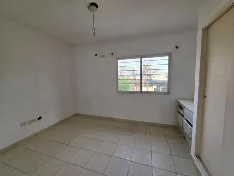 DUPLEX 2 DORMITORIOS Y COCHERA