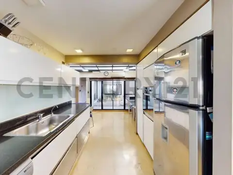 Departamento en Venta de 5 ambientes