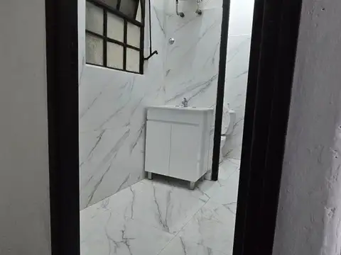 Local en Alquiler 81 años