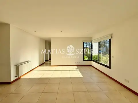 Casa en venta en La Cesarina