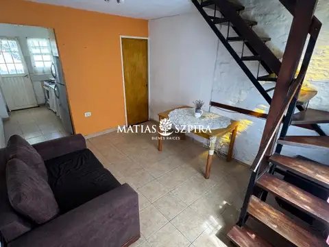 Casa - Venta - Argentina, Morón - italia 1800