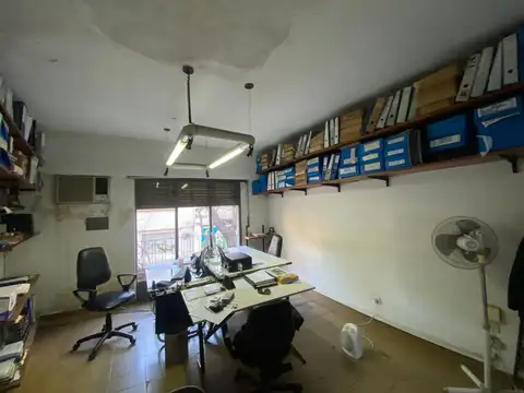 Oficina 3 ambientes con 1 baño