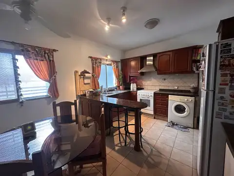 DUPLEX EN VENTA FLORENCIO VARELA PATIO