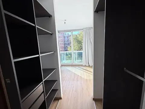 Departamento en Alquiler con 1 cocheras