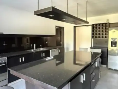 Casa en Venta en Barrio Santa Barbara - Tigre