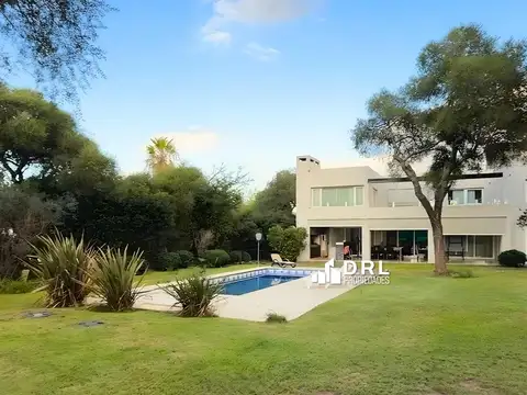 Casa en Lomas de La Carolina