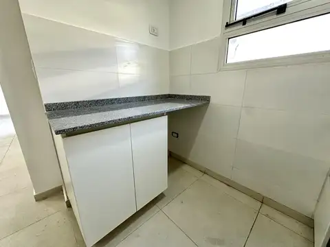 Departamento en Alquiler con 1 cocheras
