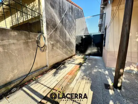 Casa en Venta en Carapachay, USD 199.000