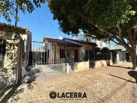 Casa multifamiliar en venta en Carapachay
