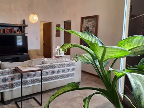 Casa en Venta en Manuel Alberti, USD 270.000