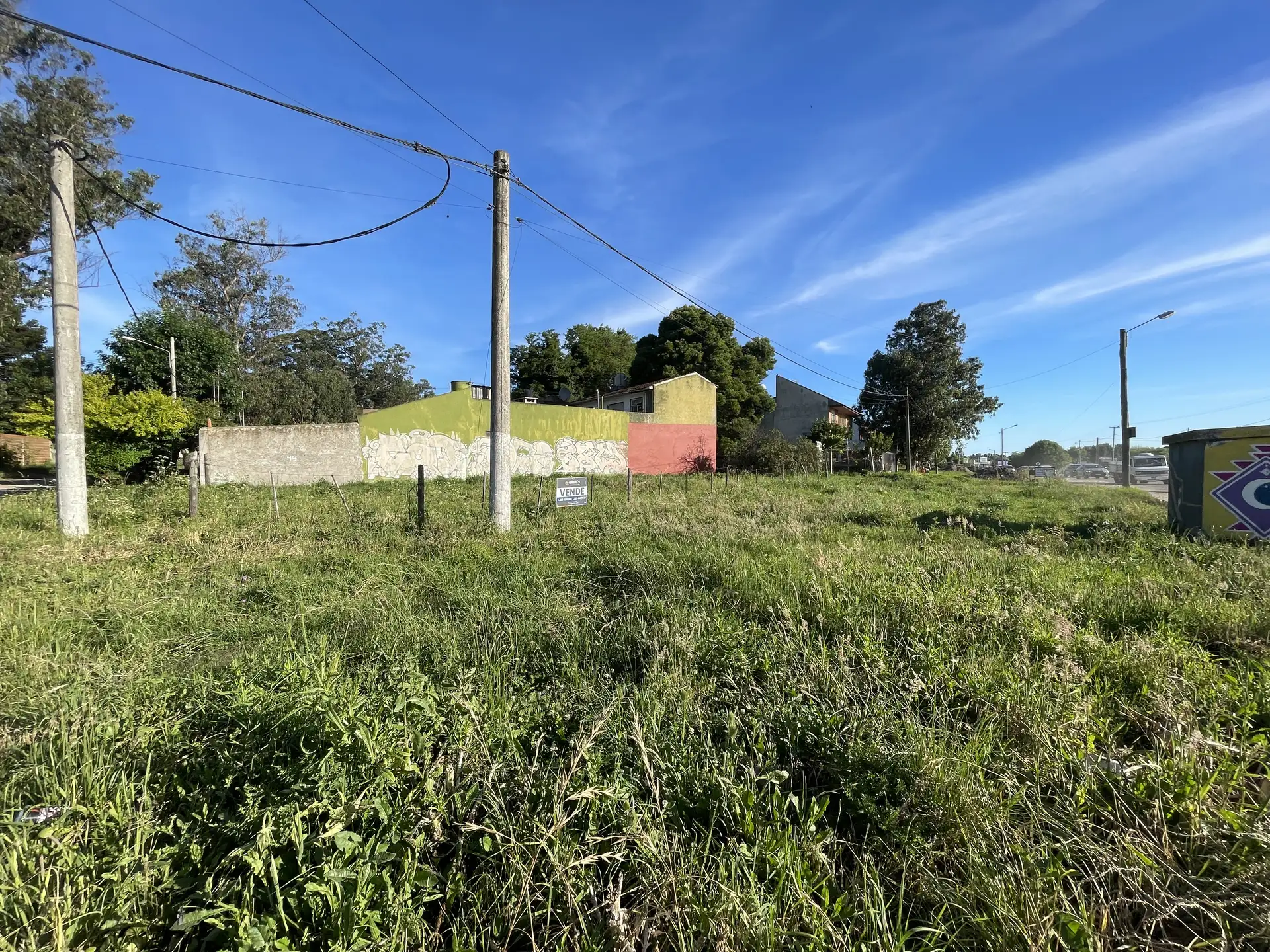 Lote de 256 m² sobre Av. Jorge Newbery