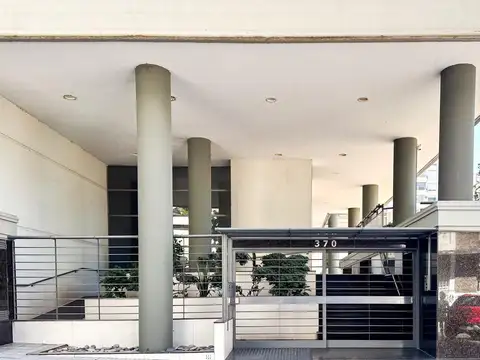 Departamento 2 Dormitorios y Cochera | San Martin 370