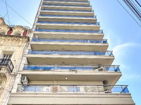 San Martin 370 , Piso 3