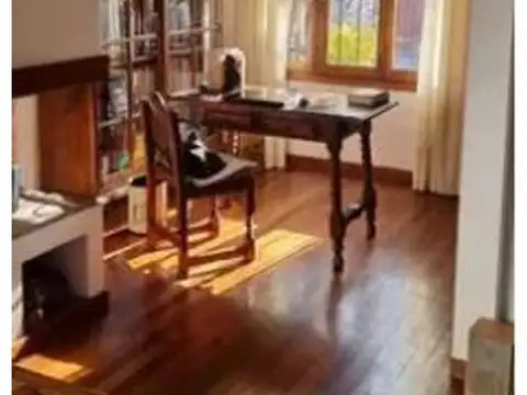 Casa 4 ambientes con 4 baños