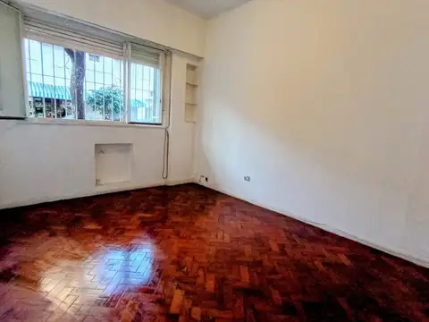 VENTA DEPTO CABALLITO 2 AMB BAÑO EN SUITE C/PATIO