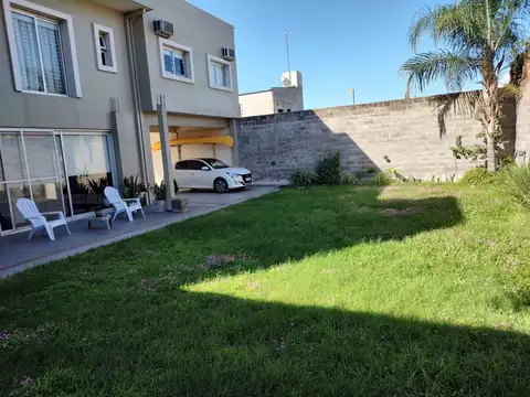 Venta Casa 5 Dormitorios  Dirección: Olivos 4470 Corrientes