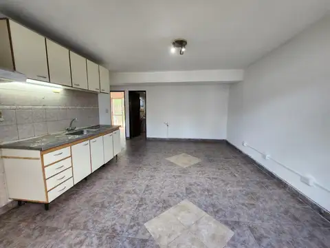 DEPARTAMENTO TIPO CASA