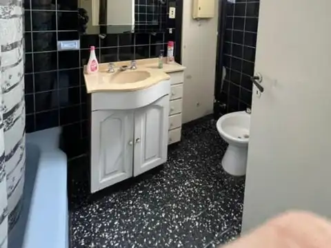 Depto Tipo Casa en Venta con 1 cocheras