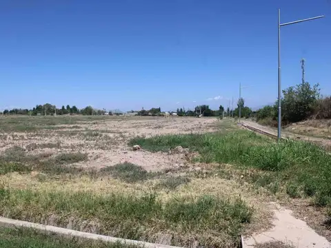 Terreno en Venta en Lunlunta, USD 16.900