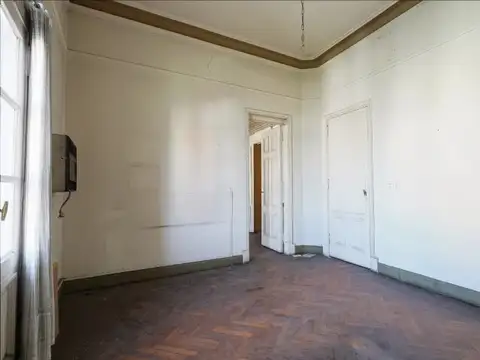 VENTA 5 AMB OPORTUNIDAD A RECICLAR DISTRITO IA