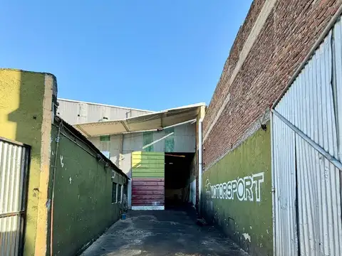 Galpon en Venta en Unión, USD 210.000