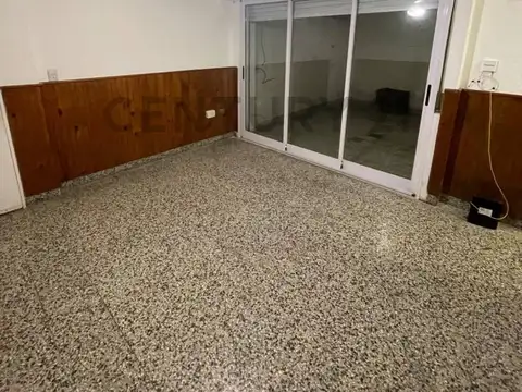 Departamento en alquiler en planta baja