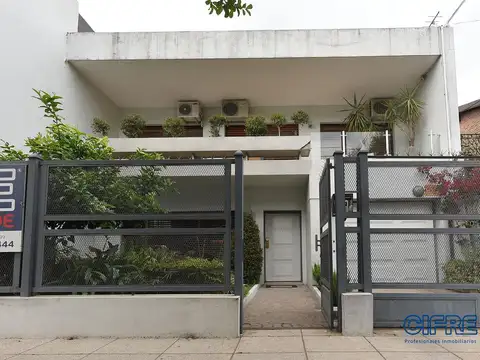 Casa en Alquiler de 3 dormitorios