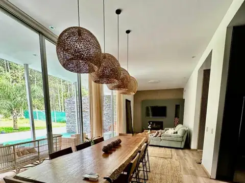 Casa en Alquiler al Norte