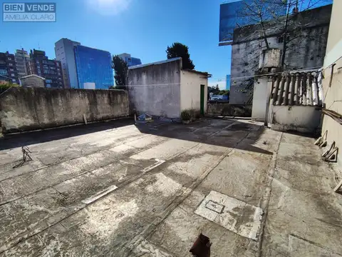 OPORTUNIDAD IDEAL INVERSOR | CASA LOTE PROPIO A RECICLAR | 200m2 | JARDÍN Y TERRAZA | VILLA MARTELLI