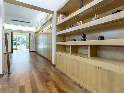 3 ambientes- Jardin- luminoso- reciclado. Recoleta