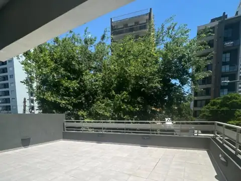 Almirante Brown 2400