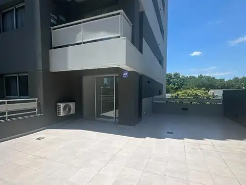 Dpto 2 amb con terraza propia y 2 cocheras - Alte Brown 2438