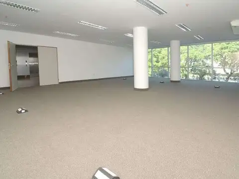 Edificio en block en alquiler en San Nicolás