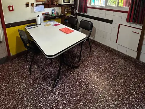 VENTA CASA 2 DORMITORIOS MERLO