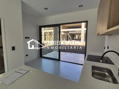 Depto Tipo Casa en Venta de Monoambiente