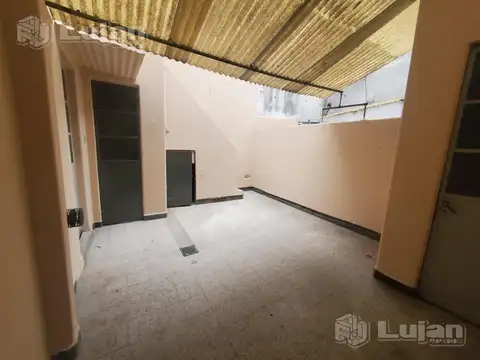 Depto Tipo Casa en Alquiler de 3 ambientes