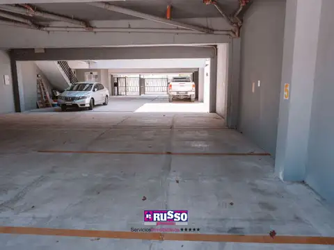 Venta cochera cubierta San Justo