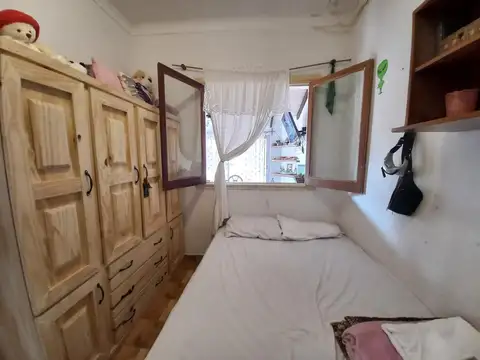 Casa 4 ambientes con 1 baño