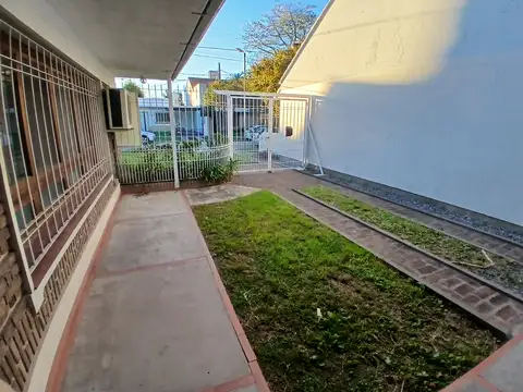 Casa en Venta en Barrio Parque., USD 220.000