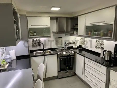 VENTA DEPARTAMENTO VILLA DEVOTO 4 AMBIENTES PATIO PISCINA SUM AMENITIES APTO CREDITO