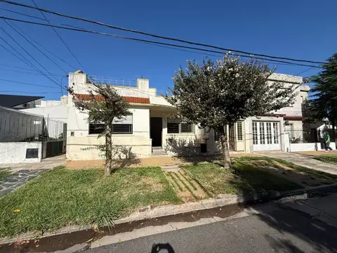 venta casa 3 ambientes RAMOS MEJIA