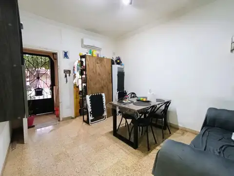 Depto Tipo Casa en Venta 41 años
