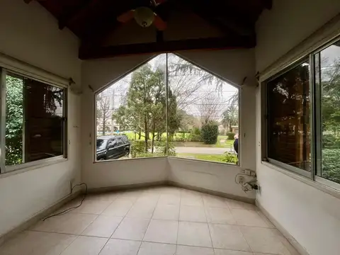Casa en Alquiler 1 año