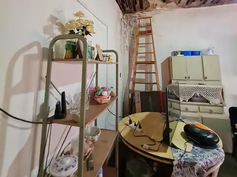 Casa 2 ambientes con 1 baño