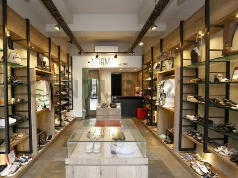 Local en venta en La Plata