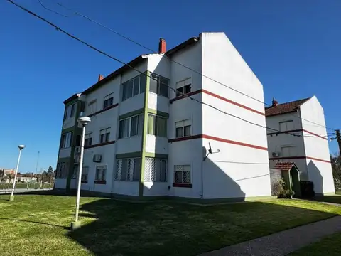EL ESPORAL 4600, Piso 2