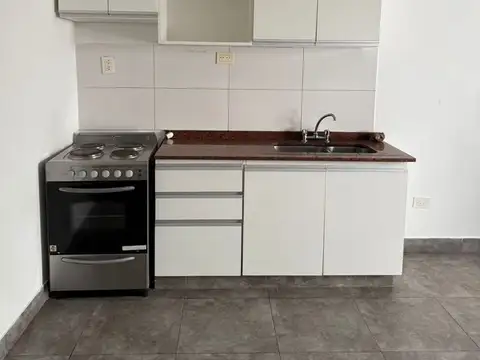 Departamento en Alquiler en Villa Libertad, $ 370.000